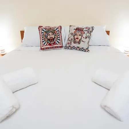 Leonarda Apartment